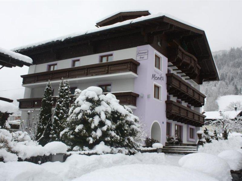 Pension Monika, Your B&B Including Summercard Kaprun Esterno foto